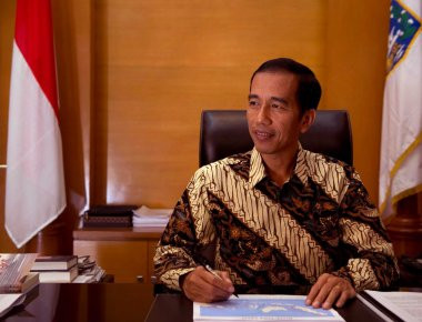 Πρόεδρος Ινδονησίας: «Πυροβολήστε στο ψαχνό τους εμπόρους ναρκωτικών»